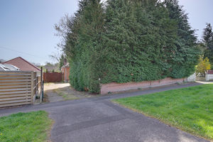 Front External- click for photo gallery